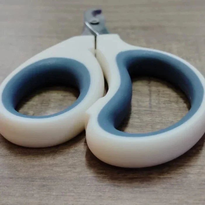 Coupe Ongle pour Chat - PetCatNailScissor™ - Blanc Bleu Encre - Chattouilles
